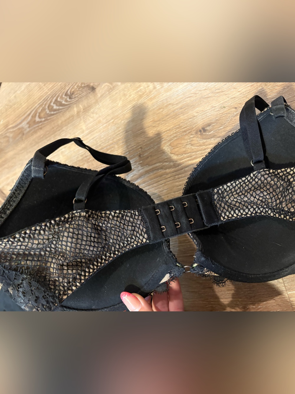 OFFERS OPEN! Victoria's Secret black Lace Mesh Push-Up Bra 32DD - Picture 5 of 9